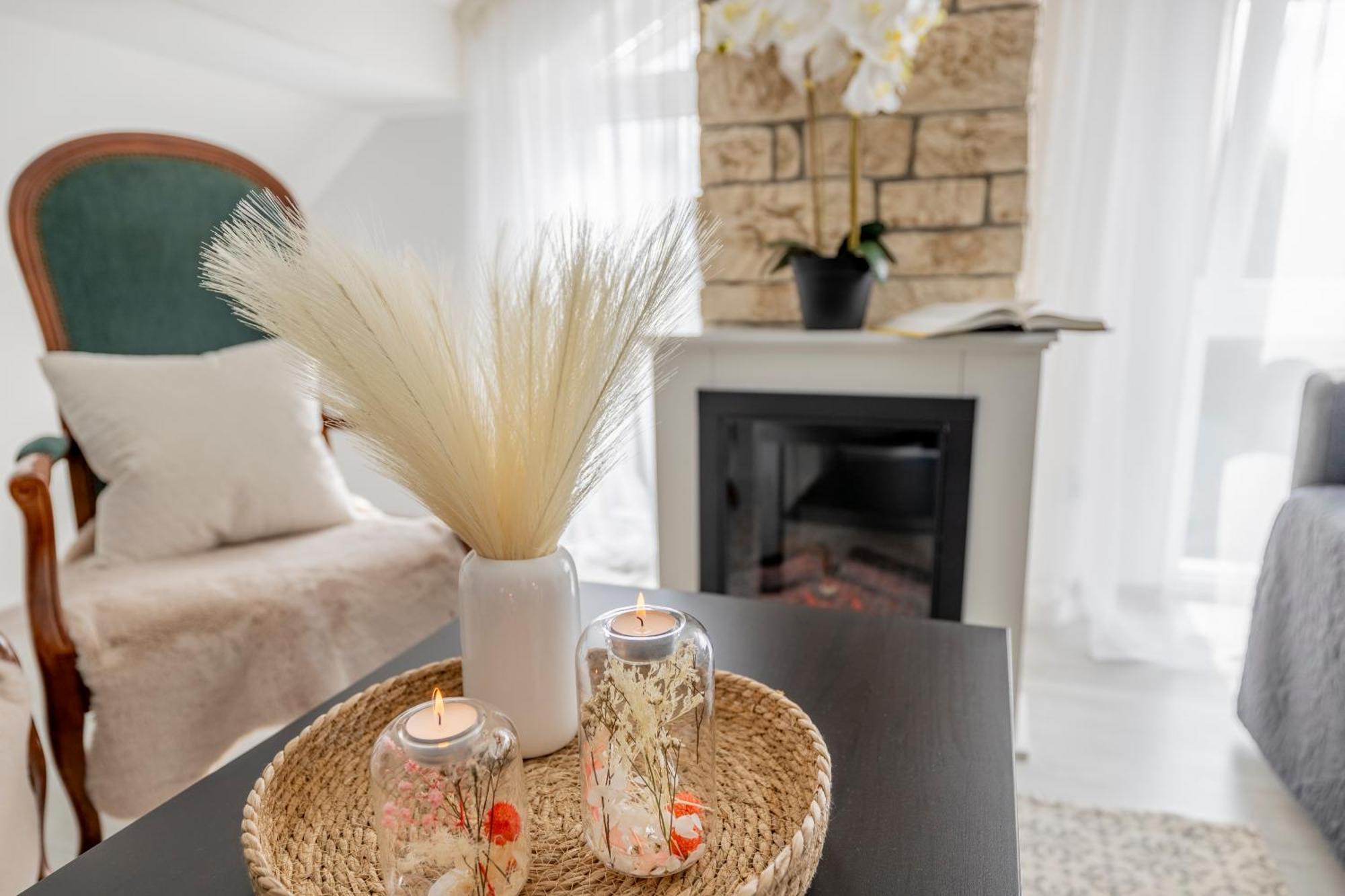 Design Maisonette - 24H Self-Check-In - Bis 7 Pers - In Direkter Weihernaehe - Parkplatz - Wifi - Balkon -Terrasse - Radwege Schiffweiler 外观 照片
